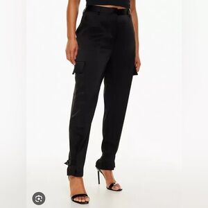BNWT Aritzia Babaton Satin Refined Pants